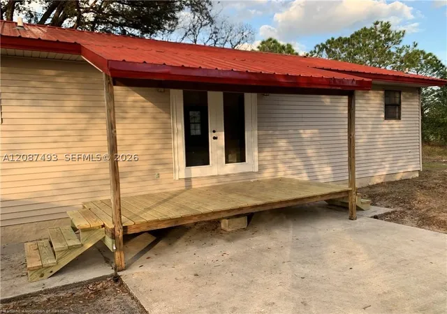 Photo 3 of Single family home for sale at 2225 N Unicorn, Avon Park, FL 33825 | MLS# A12087493 | Listing updated on 2026-09-11
