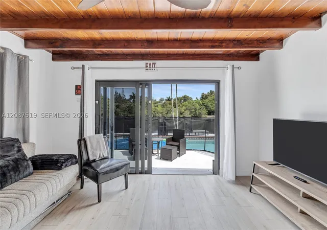 Photo 2 of Single family home for sale at 217 N 31st Avenue, Hollywood, FL 33021 | MLS# A12087519 | Listing updated on 2026-09-11
