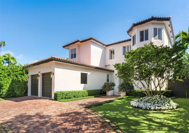 Photo 1 of Single family home for sale at 2181 N Bay Rd, Miami Beach, FL 33140 | MLS# A12082012 | Listing updated on 2026-09-14