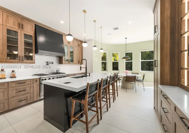Photo 3 of Single family home for sale at 2181 N Bay Rd, Miami Beach, FL 33140 | MLS# A12082012 | Listing updated on 2026-09-14