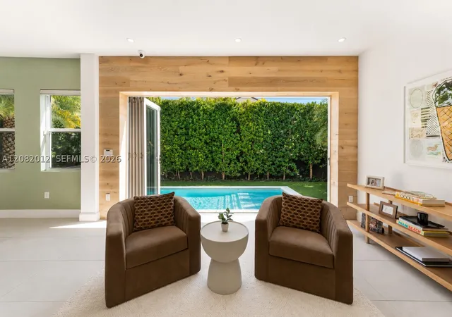 Photo 4 of Single family home for sale at 2181 N Bay Rd, Miami Beach, FL 33140 | MLS# A12082012 | Listing updated on 2026-09-14