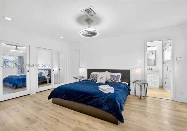 Photo 2 of Single family home for sale at 3211 Calle Largo Dr, Hollywood, FL 33021 | MLS# A12087600 | Listing updated on 2026-09-11