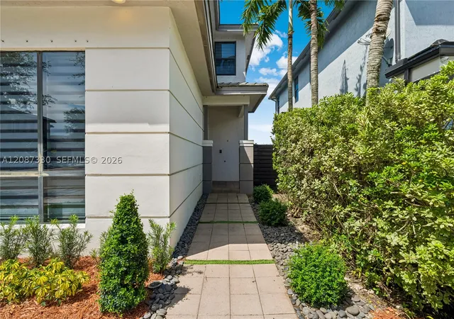 Photo 3 of Single family home for sale at 16025 Sw 136th Terrace, Miami, FL 33196 | MLS# A12087330 | Listing updated on 2026-10-05