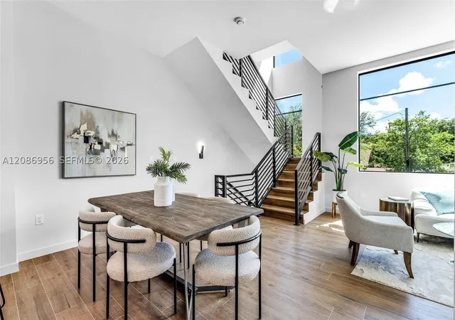 Photo 4 of Townhouse for sale at 513 NE 61st Street, Miami, FL 33137 | MLS# A12086956 | Listing updated on 2026-09-13
