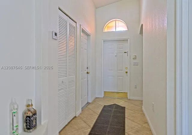 Photo 3 of Single family home for sale at 1520 Se 17th Avenue, Homestead, FL 33035 | MLS# A12087646 | Listing updated on 2026-09-13