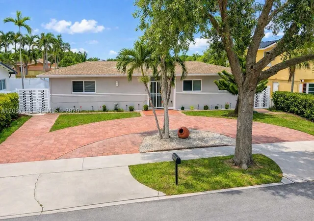 Single family home for sale at 11231 NW 60th Court, Hialeah, FL 33012 | MLS# A12087349