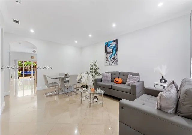 Photo 1 of Single family home for sale at 17133 Sw 137th Place, Miami, FL 33177 | MLS# A12087642 | Listing updated on 2026-09-11