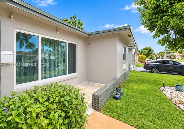 Photo 3 of Single family home for sale at 7303 NW 59th Street, Tamarac, FL 33321 | MLS# A12087705 | Listing updated on 2026-09-12