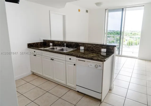 Photo 3 of Condo for sale at 1 Glen Royal Pkwy #809, Miami, FL 33125 | MLS# A12087847 | Listing updated on 2026-09-28
