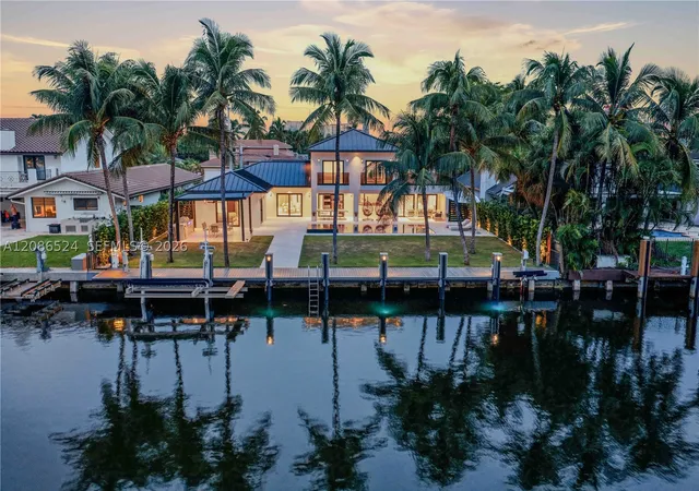 Photo 1 of Single family home for sale at 415 Holiday Dr, Hallandale Beach, FL 33009 | MLS# A12086524 | Listing updated on 2026-09-12