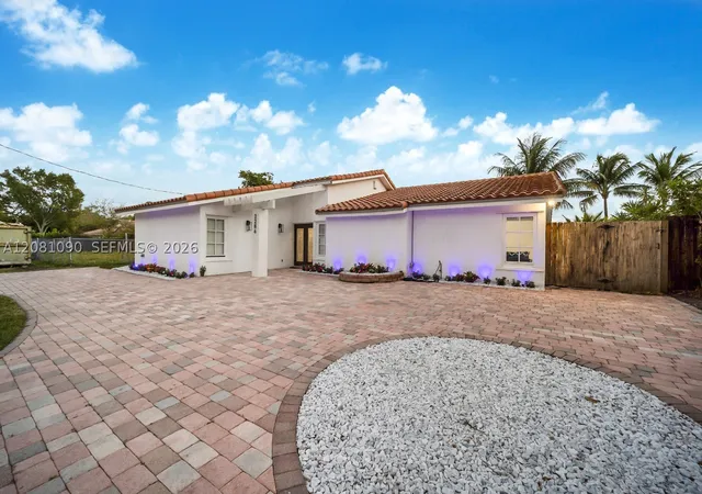 Photo 1 of Single family home for sale at 2286 Ne 215th Street, Miami, FL 33180 | MLS# A12081090 | Listing updated on 2026-09-12
