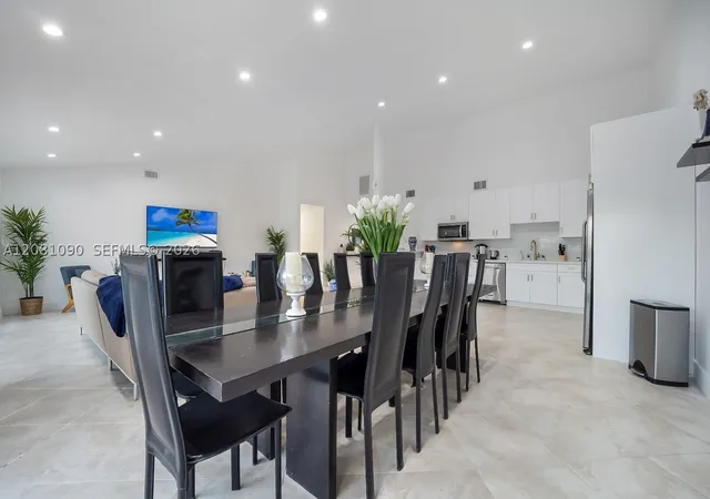 Photo 4 of Single family home for sale at 2286 NE 215th Street, Miami, FL 33180 | MLS# A12081090 | Listing updated on 2026-09-12