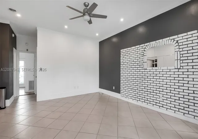 Photo 2 of Condo for sale at 733 Nw 30th Court #6, Wilton Manors, FL 33311 | MLS# A12087942 | Listing updated on 2026-10-04