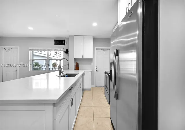 Photo 4 of Condo for sale at 2600 S Ocean Dr #S311, Hollywood, FL 33019 | MLS# A12080047 | Listing updated on 2026-09-12