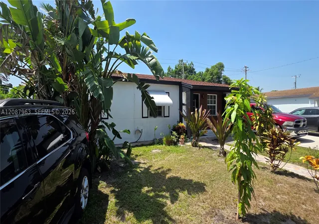 Photo 1 of Single family home for sale at 350 Nw 188th Street, Miami Gardens, FL 33169 | MLS# A12087963 | Listing updated on 2026-09-17