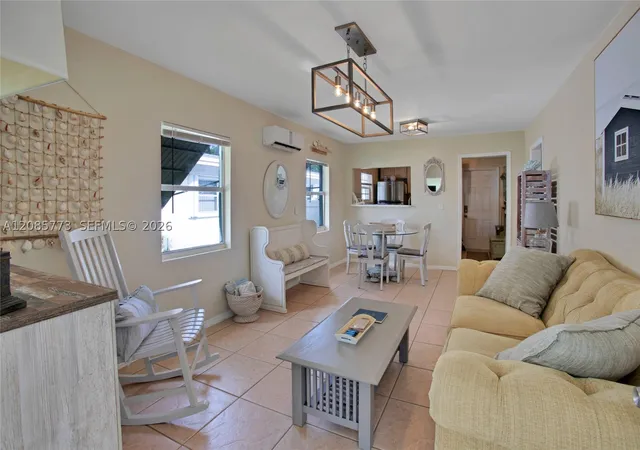 Photo 3 of Single family home for sale at 2315 Hope St, Hollywood, FL 33020 | MLS# A12085773 | Listing updated on 2026-09-15