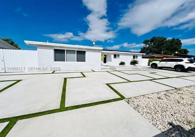 Photo 2 of Single family home for sale at 10521 Caribbean Blvd, Cutler Bay, FL 33189 | MLS# A12088017 | Listing updated on 2026-09-12