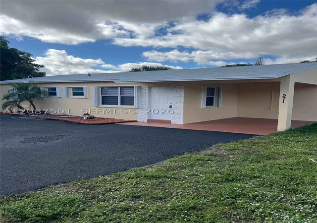Photo 3 of Single family home for sale at 571 NE 61st Street, Oakland Park, FL 33334 | MLS# A12087501 | Listing updated on 2026-09-12