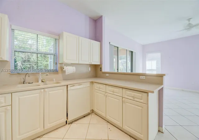 Photo 4 of Single family home for sale at 13945 S Cypress Cvs Cir, Davie, FL 33325 | MLS# A12088075 | Listing updated on 2026-09-15