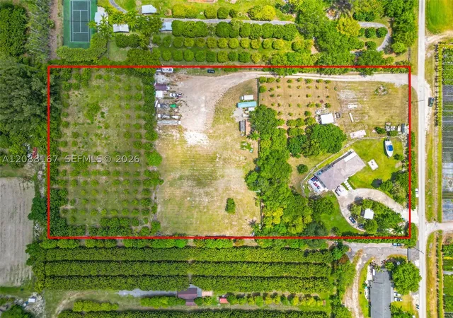Photo 1 of Single family home for sale at 19050 Sw 144th Avenue, Miami, FL 33177 | MLS# A12088167 | Listing updated on 2026-09-13