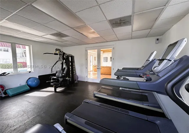 Listing Photo 5 - Condo for sale in building located at 6703 N Kendall Dr, Pinecrest, FL 33156 - Unit #405