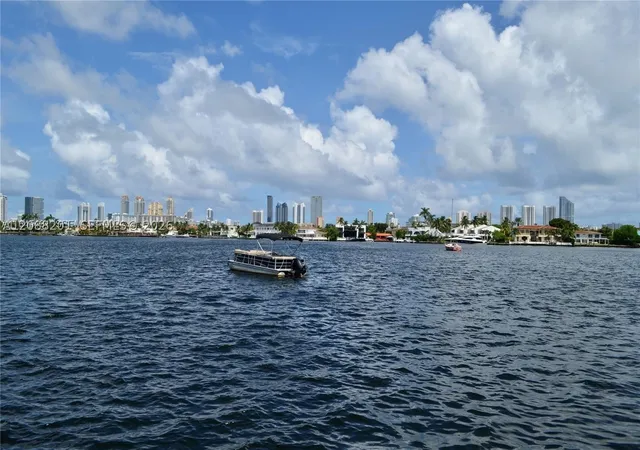Photo 2 of Condo for sale at 16570 Ne 26th Avenue #4D, North Miami Beach, FL 33160 | MLS# A12088201 | Listing updated on 2026-09-13