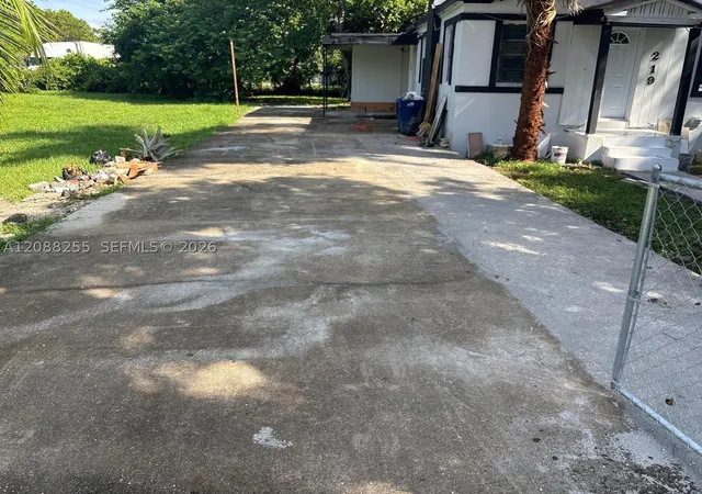 Photo 3 of Land for sale at 219 NE 141st Street, Miami, FL 33161 | MLS# A12088255 | Listing updated on 2026-09-13