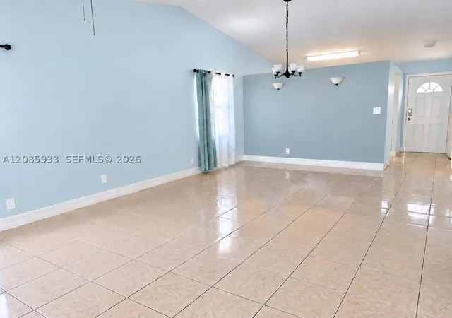 Photo 3 of Townhouse for sale at 401 Nw 43rd Street, Deerfield Beach, FL 33064 | MLS# A12085933 | Listing updated on 2026-09-14