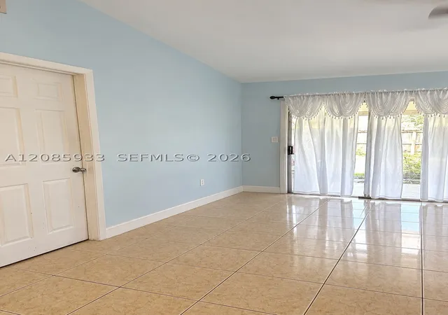Photo 4 of Townhouse for sale at 401 NW 43rd Street, Deerfield Beach, FL 33064 | MLS# A12085933 | Listing updated on 2026-09-14