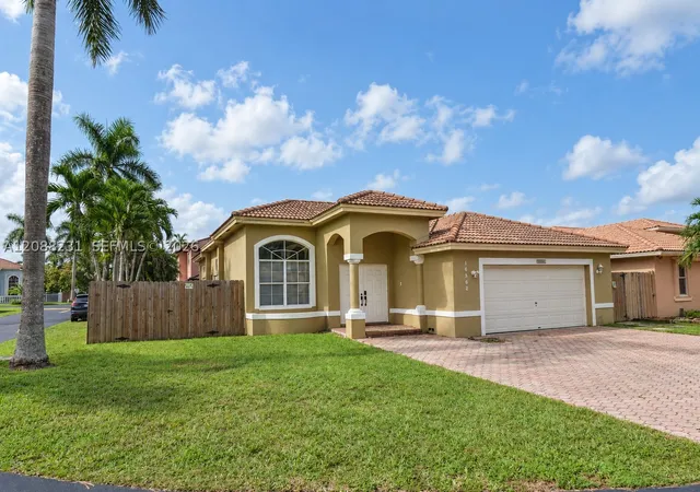 Photo 1 of Single family home for sale at 16362 Sw 94th Street, Miami, FL 33196 | MLS# A12088231 | Listing updated on 2026-09-29