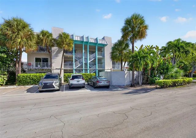 Photo 1 of Condo for sale at 2715 Ne 49th Street #103, Fort Lauderdale, FL 33308 | MLS# A12088342 | Listing updated on 2026-09-14