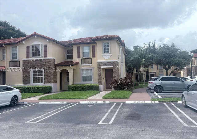 Photo 1 of Townhouse for sale at 3320 Ne 13th Circle Dr #112-23, Homestead, FL 33033 | MLS# A12088091 | Listing updated on 2026-09-14