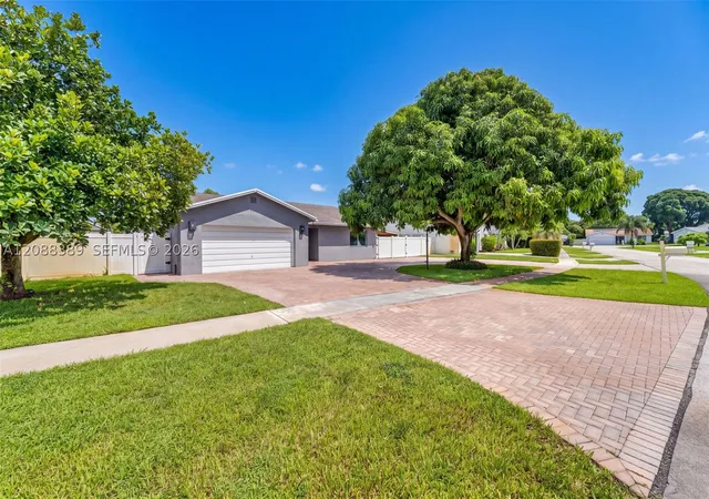 Photo 3 of Single family home for sale at 9341 Sw 16th Road W, Boca Raton, FL 33428 | MLS# A12088389 | Listing updated on 2026-09-24