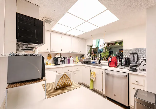 Photo 2 of Condo for sale at 1911 Sabal Palm Dr #101, Davie, FL 33324 | MLS# A12079214 | Listing updated on 2026-09-14
