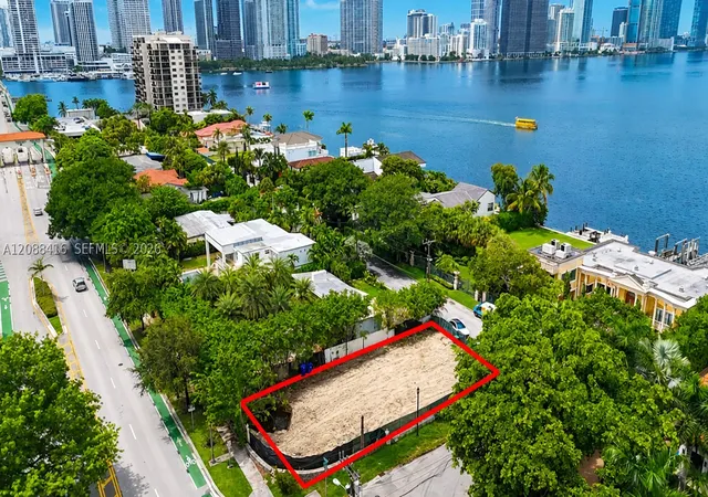 Land for sale at 920 N Venetian Dr, Miami, FL 33139 | MLS# A12088416