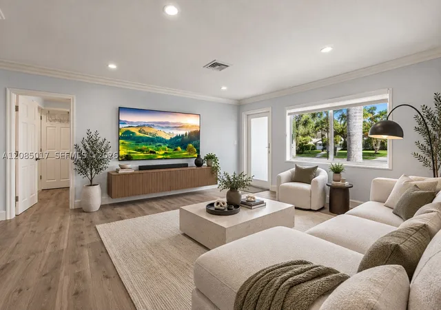 Photo 4 of Single family home for sale at 918 NE 4th Street, Hallandale Beach, FL 33009 | MLS# A12085017 | Listing updated on 2026-09-14