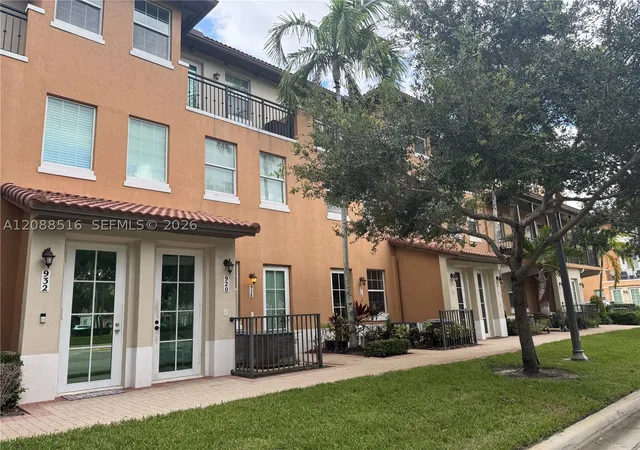 Photo 1 of Condo for sale at 928 Sw 147th Avenue #2906, Pembroke Pines, FL 33027 | MLS# A12088516 | Listing updated on 2026-09-14