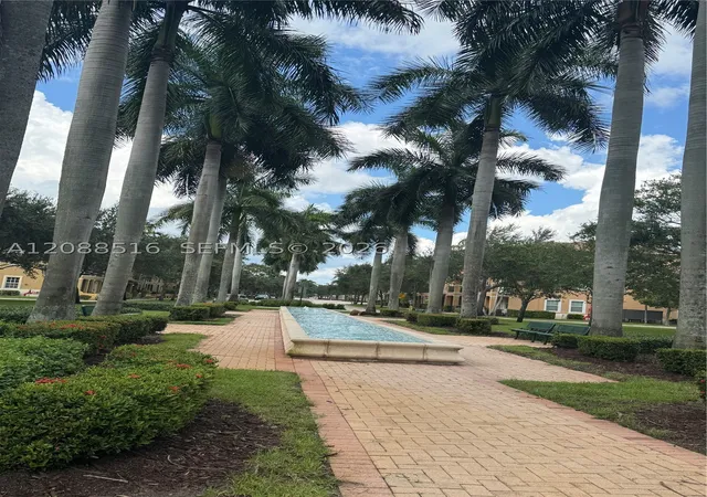 Photo 3 of Condo for sale at 928 Sw 147th Avenue #2906, Pembroke Pines, FL 33027 | MLS# A12088516 | Listing updated on 2026-09-14