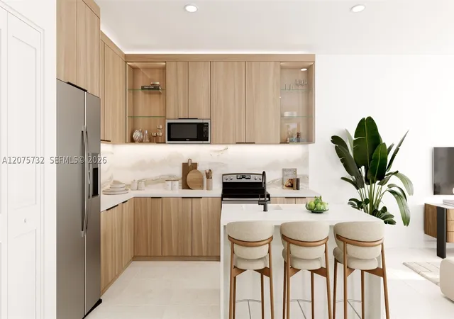 Photo 2 of Townhouse for sale at 14817 Bethune Dr, Miami, FL 33176 | MLS# A12075732 | Listing updated on 2026-09-14