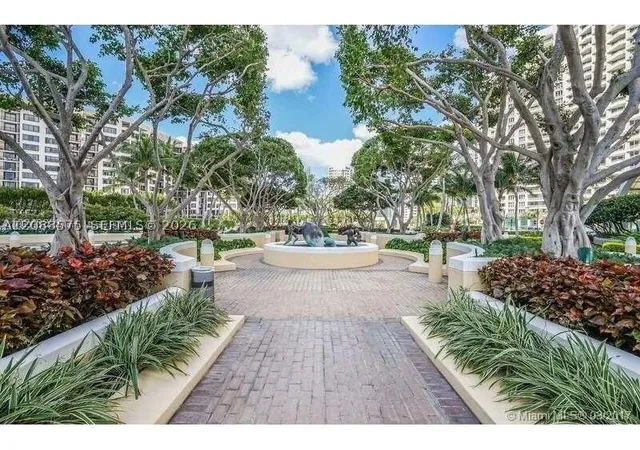 Photo 3 of Condo for sale at 848 Brickell Key Dr #1104, Miami, FL 33131 | MLS# A12088575 | Listing updated on 2026-09-15