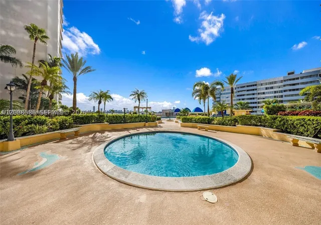 Photo 2 of Condo for sale at 7601 E Treasure Dr #1722, North Bay Village, FL 33141 | MLS# A12088586 | Listing updated on 2026-09-14