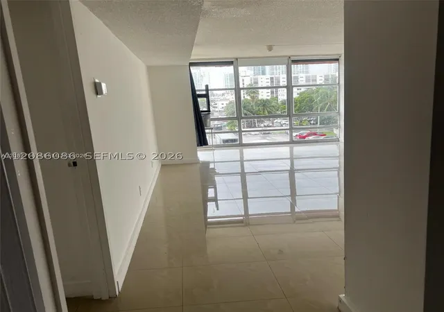 Photo 3 of Condo for sale at 200 172nd Street #504, Sunny Isles Beach, FL 33160 | MLS# A12086086 | Listing updated on 2026-09-18