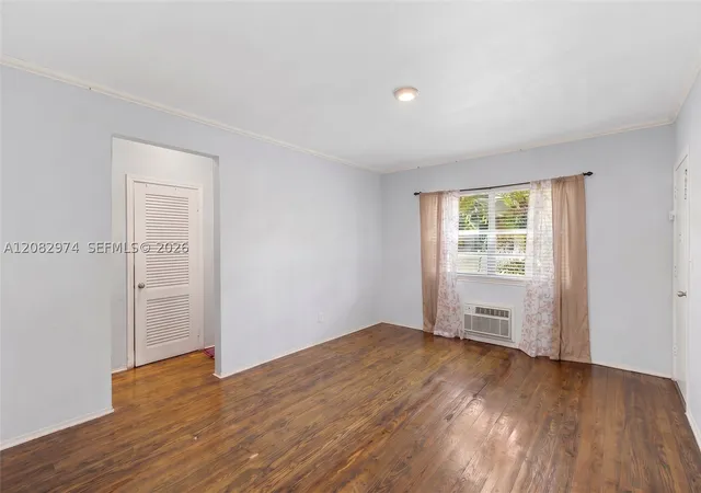 Listing Photo 5 - Condo for sale in building located at 1610 Michigan Ave, Miami Beach, FL 33139 - Unit #5