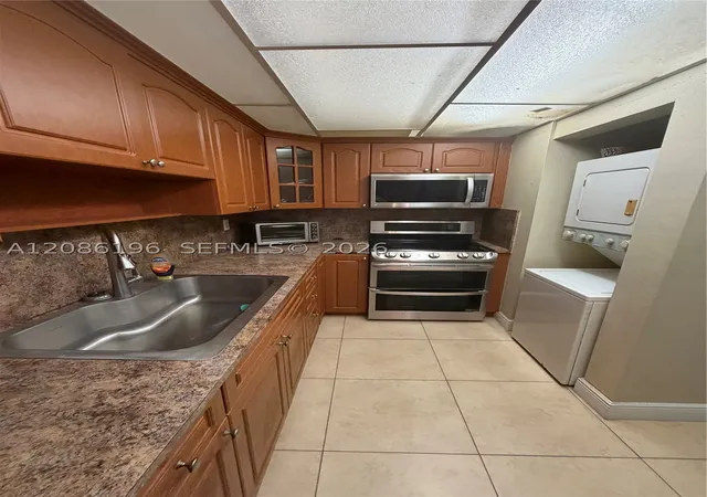 Photo 3 of Condo for sale at 10090 Northwest 80 Ct #1327, Hialeah Gardens, FL 33016 | MLS# A12086196 | Listing updated on 2026-09-14