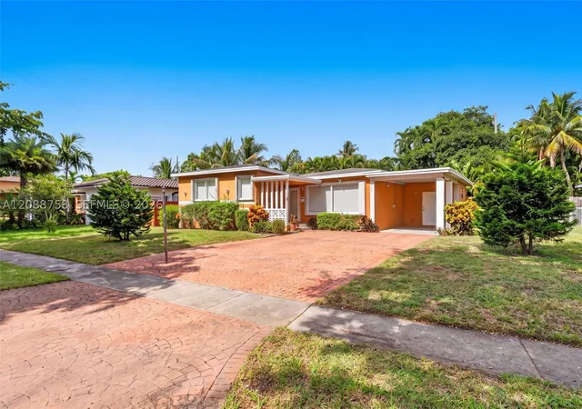 Photo 3 of Single family home for sale at 12140 Ne Miami Ct, North Miami, FL 33161 | MLS# A12088758 | Listing updated on 2026-09-15