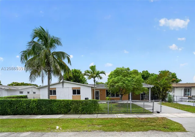 Photo 2 of Single family home for sale at 19920 SW 118th Place, Miami, FL 33177 | MLS# A12086939 | Listing updated on 2026-10-05
