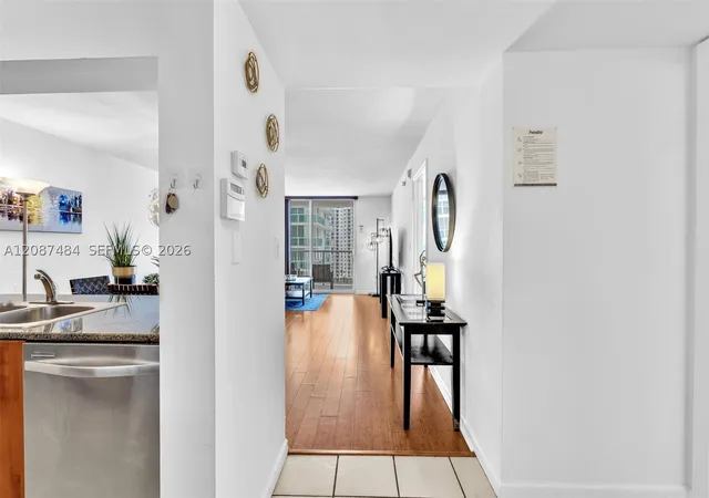 Photo 3 of Condo for sale at 1200 Brickell Bay Dr #2119, Miami, FL 33131 | MLS# A12087484 | Listing updated on 2026-09-14