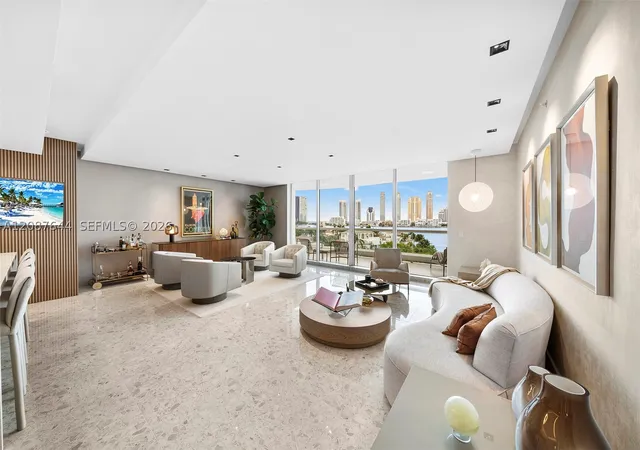 Photo 3 of Condo for sale at 6000 Island Blvd #707, Aventura, FL 33160 | MLS# A12087644 | Listing updated on 2026-09-14