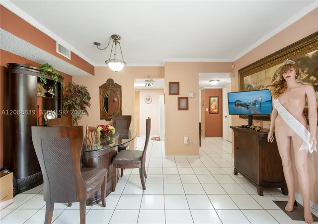 Listing Photo 5 - Condo for sale in Coral Towers Condo located at 2075 Sw 122Nd Ave, Miami, FL 33175 - Unit #130