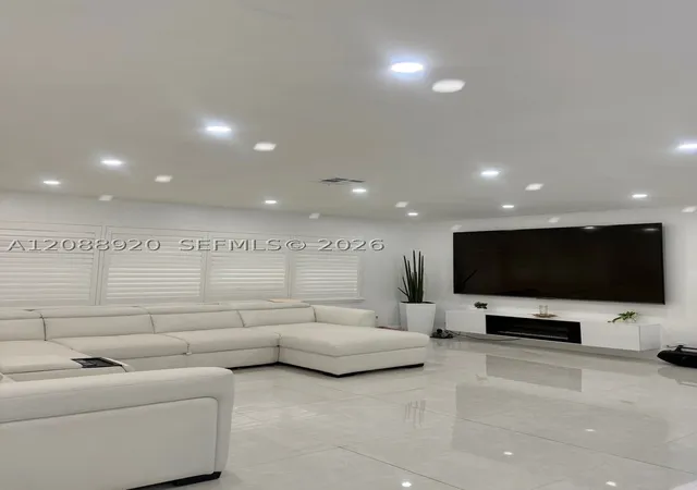 Photo 3 of Single family home for sale at 1401 NW 122nd Avenue, Pembroke Pines, FL 33026 | MLS# A12088920 | Listing updated on 2026-09-15